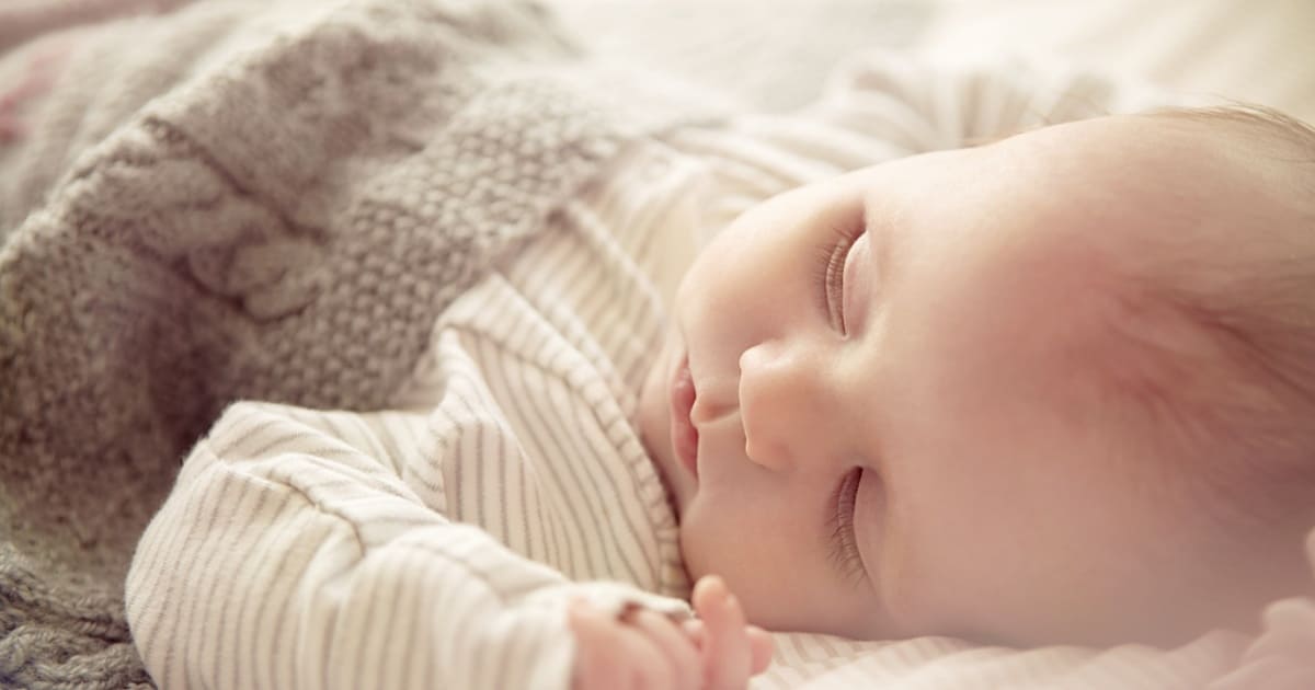 Bassinet VS Crib: Which Is Best for Your Baby’s Sleep?