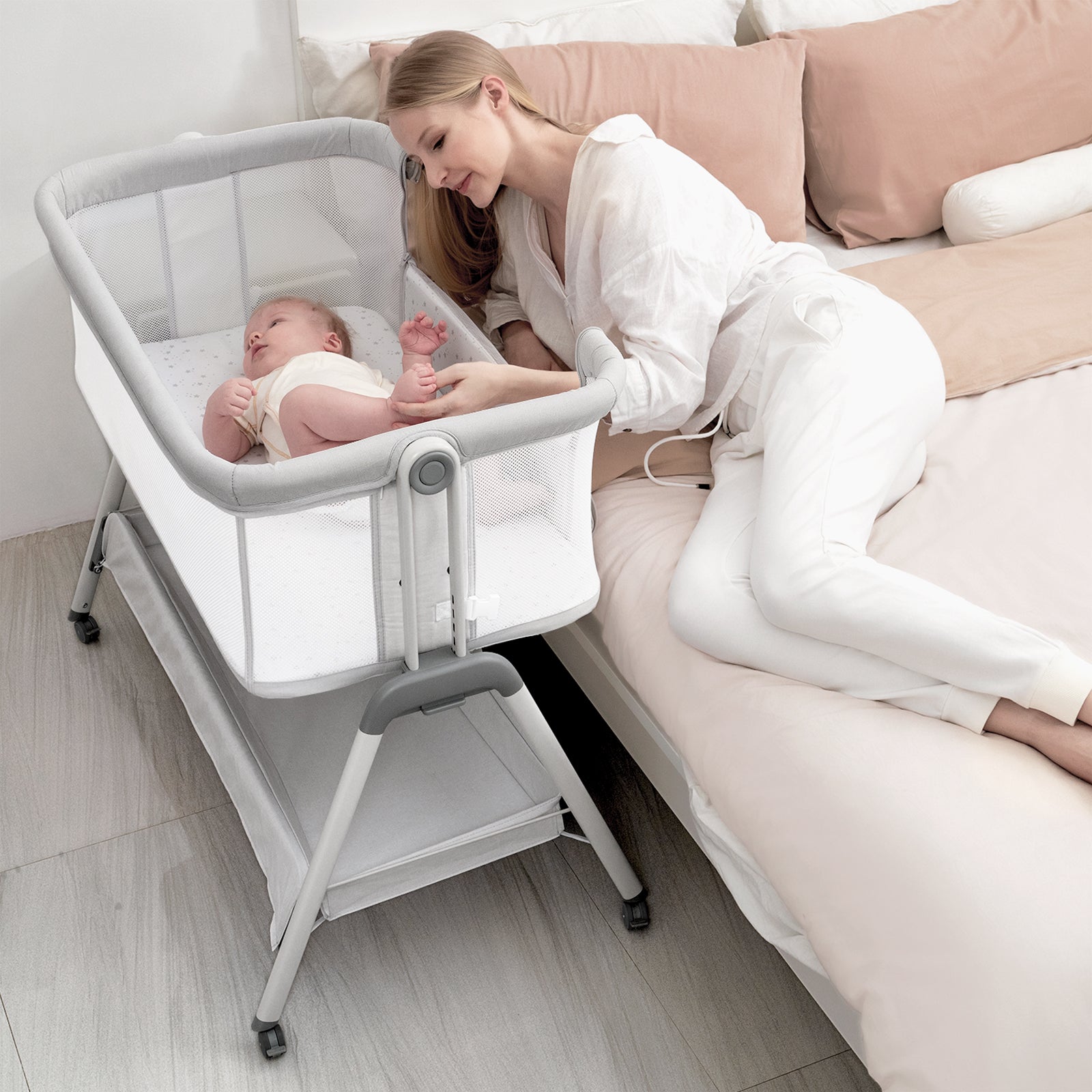 ANGELBLISS Bedside Portable Bassinet BN02 1